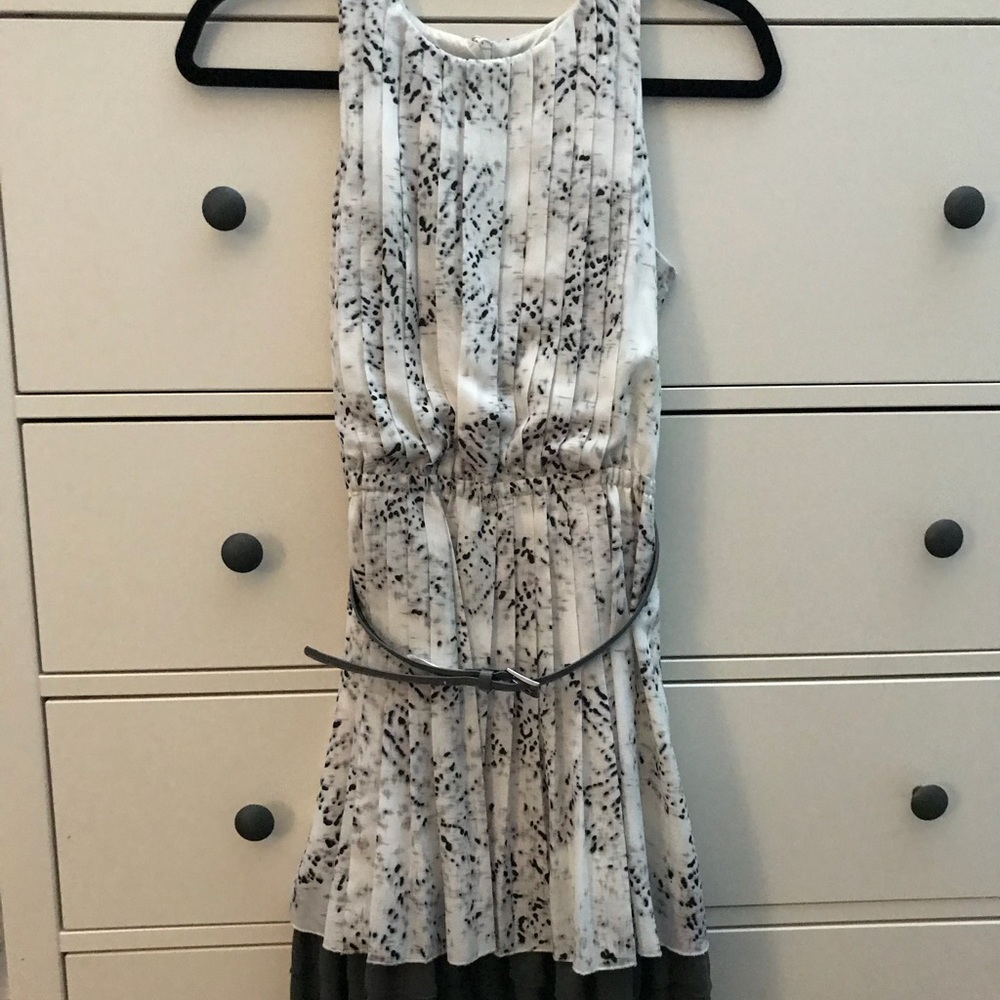 Jessica Simpson Dress